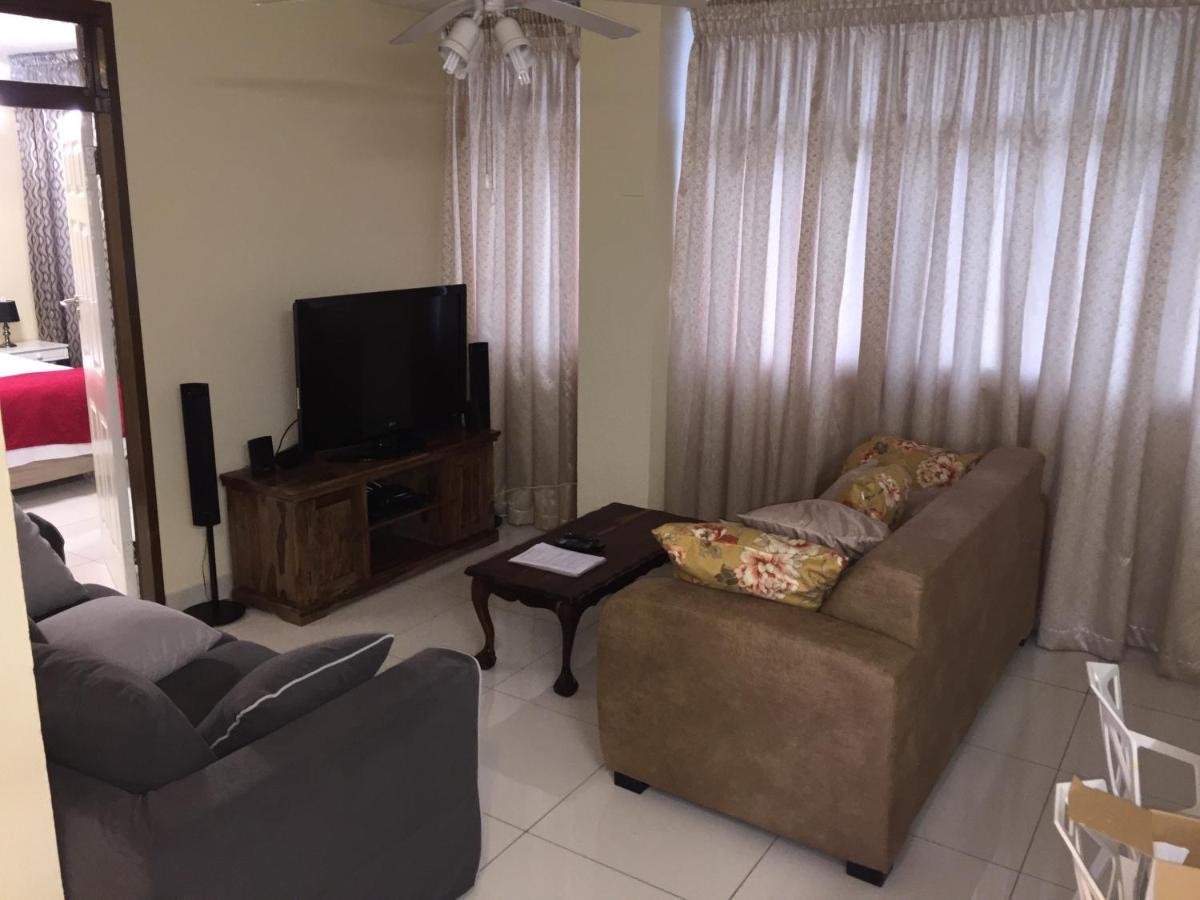 אמנזימטוטי South Coast Beachfront Holiday Apartments מראה חיצוני תמונה