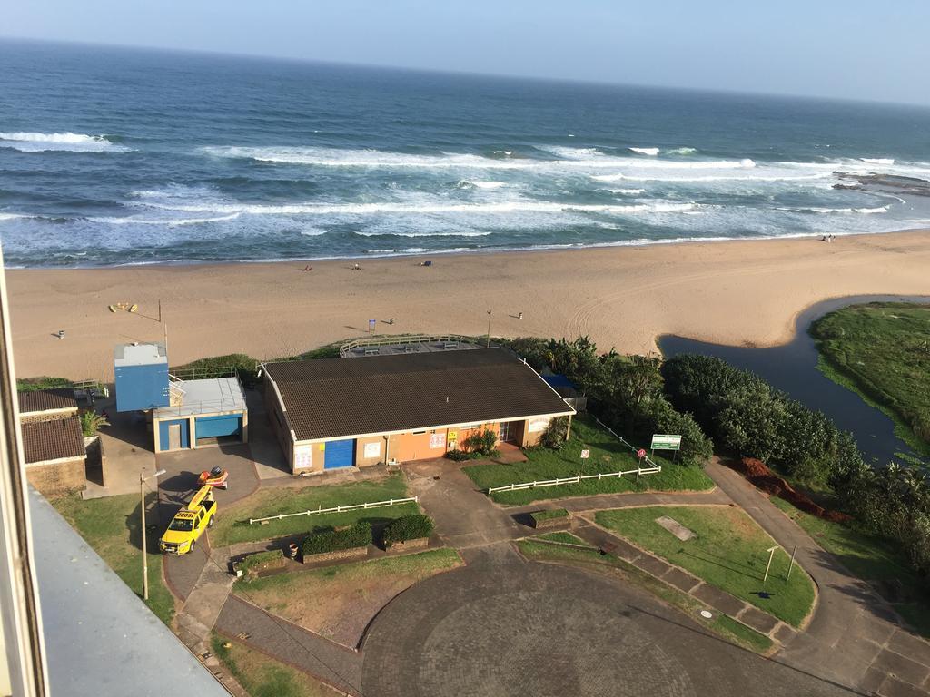 אמנזימטוטי South Coast Beachfront Holiday Apartments מראה חיצוני תמונה