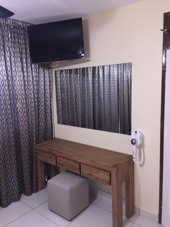 אמנזימטוטי South Coast Beachfront Holiday Apartments מראה חיצוני תמונה