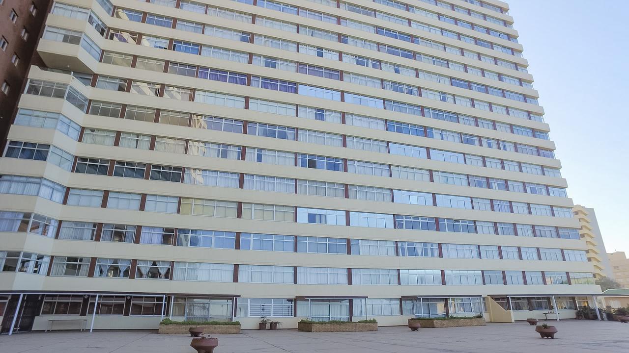 אמנזימטוטי South Coast Beachfront Holiday Apartments מראה חיצוני תמונה