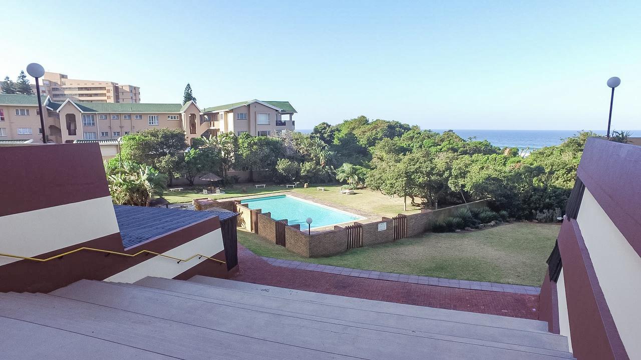 אמנזימטוטי South Coast Beachfront Holiday Apartments מראה חיצוני תמונה