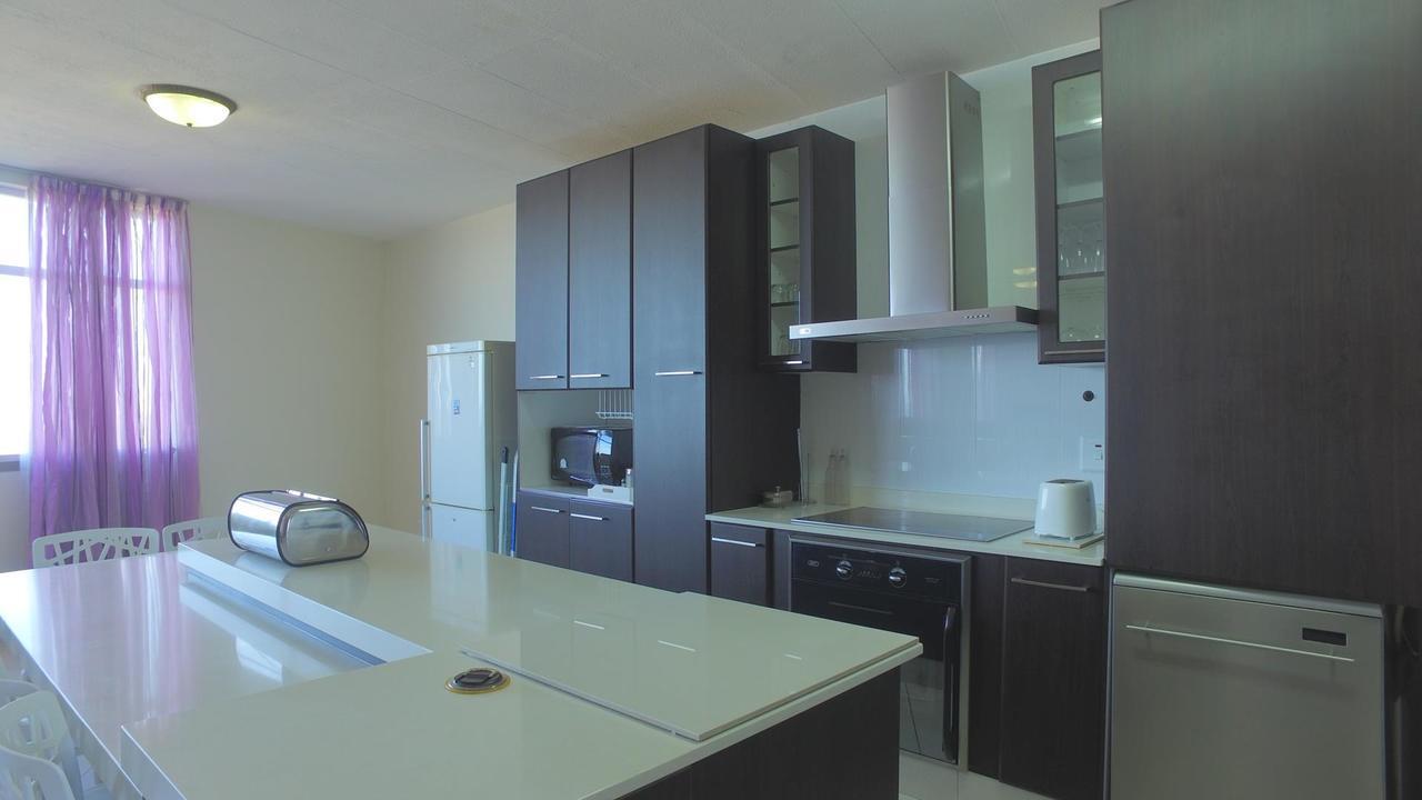 אמנזימטוטי South Coast Beachfront Holiday Apartments מראה חיצוני תמונה