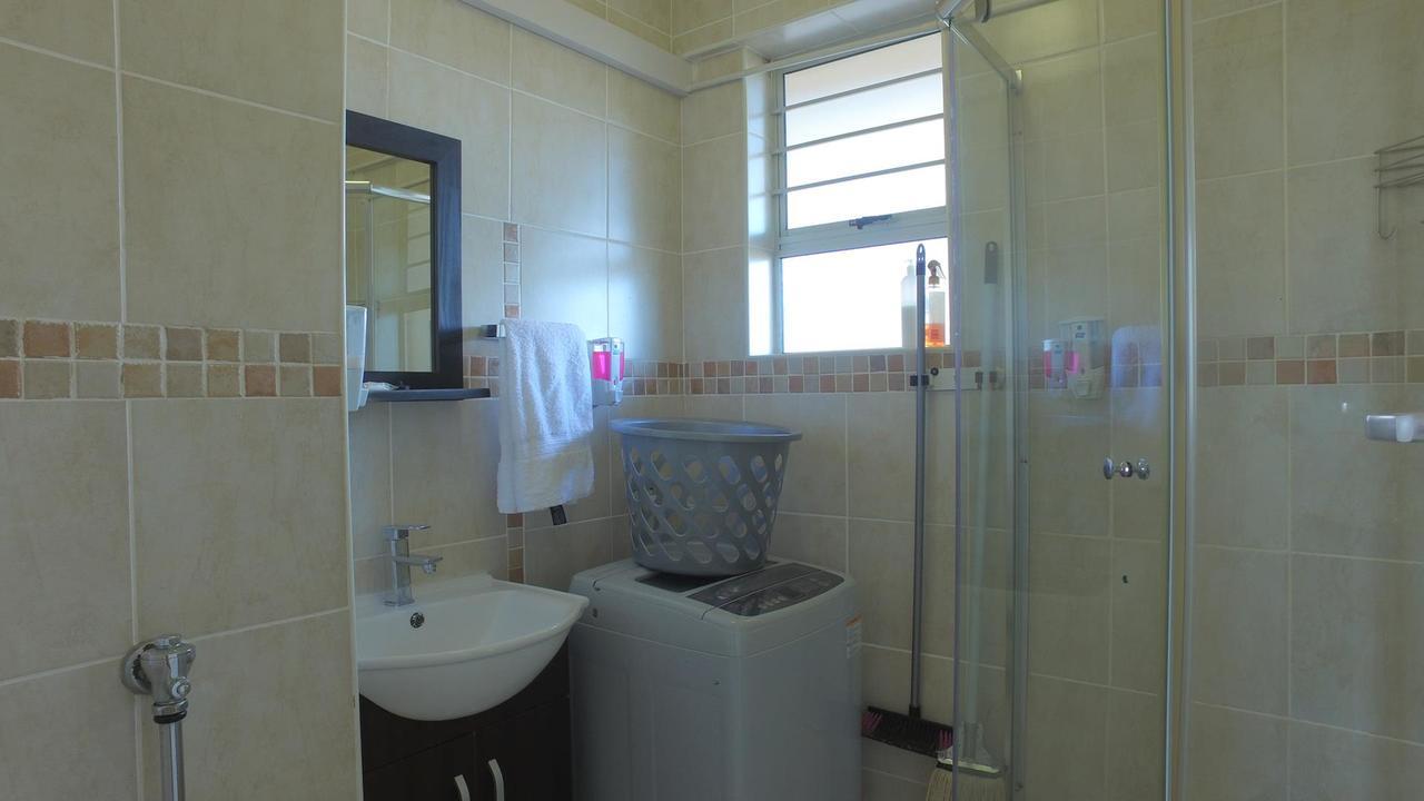 אמנזימטוטי South Coast Beachfront Holiday Apartments מראה חיצוני תמונה